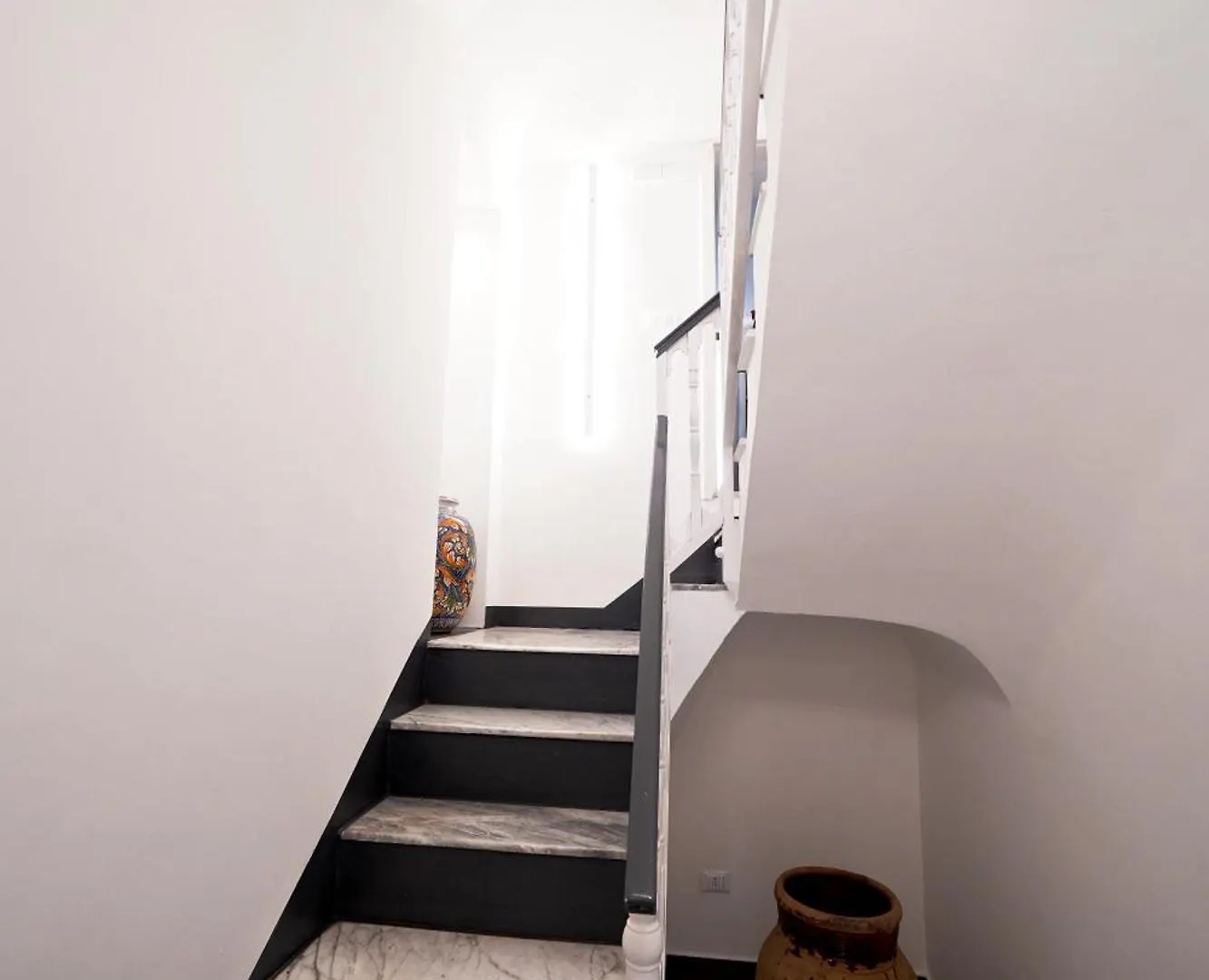 Ducas Rooms And Suite Lascari