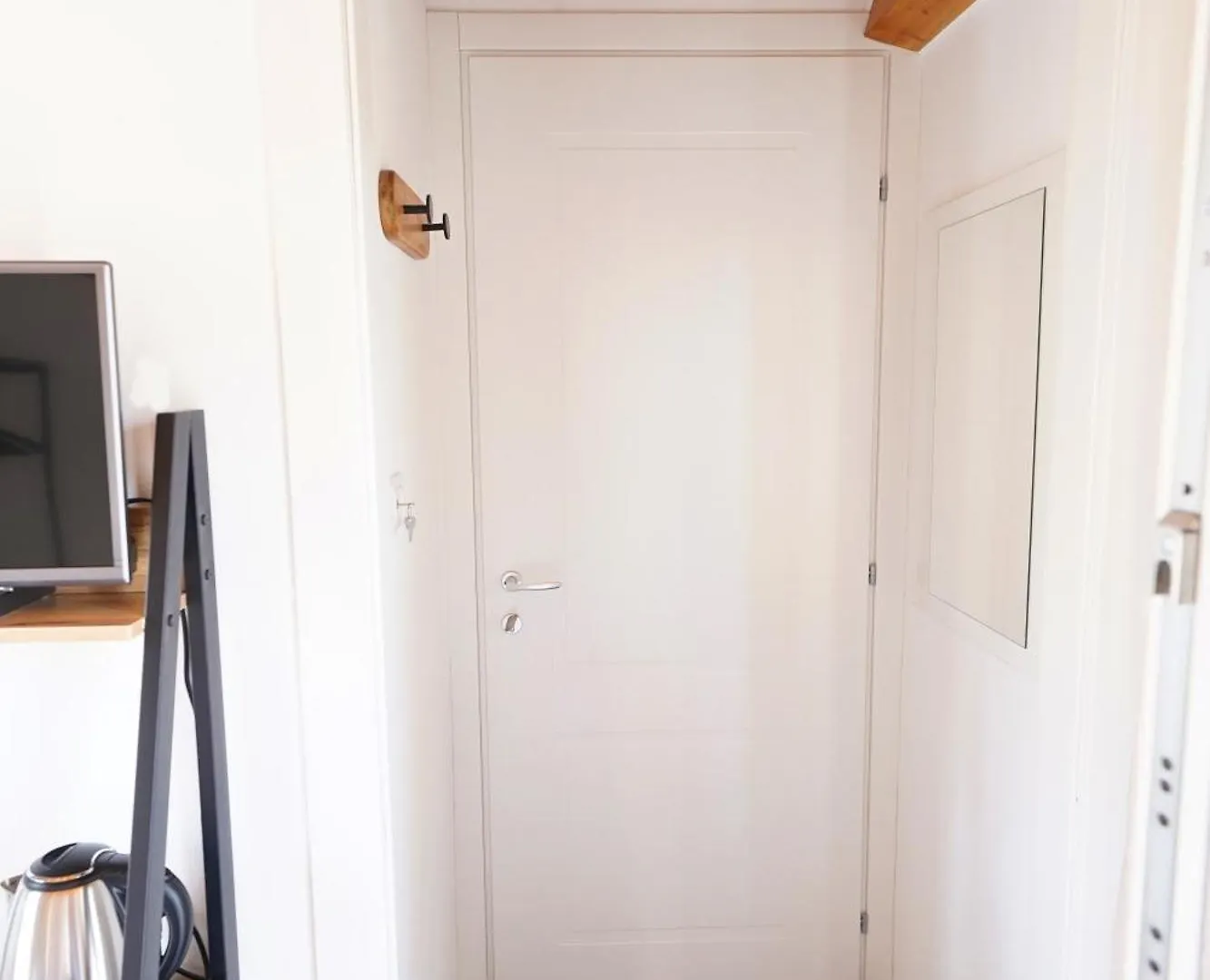 Ducas Rooms And Suite 라스카리