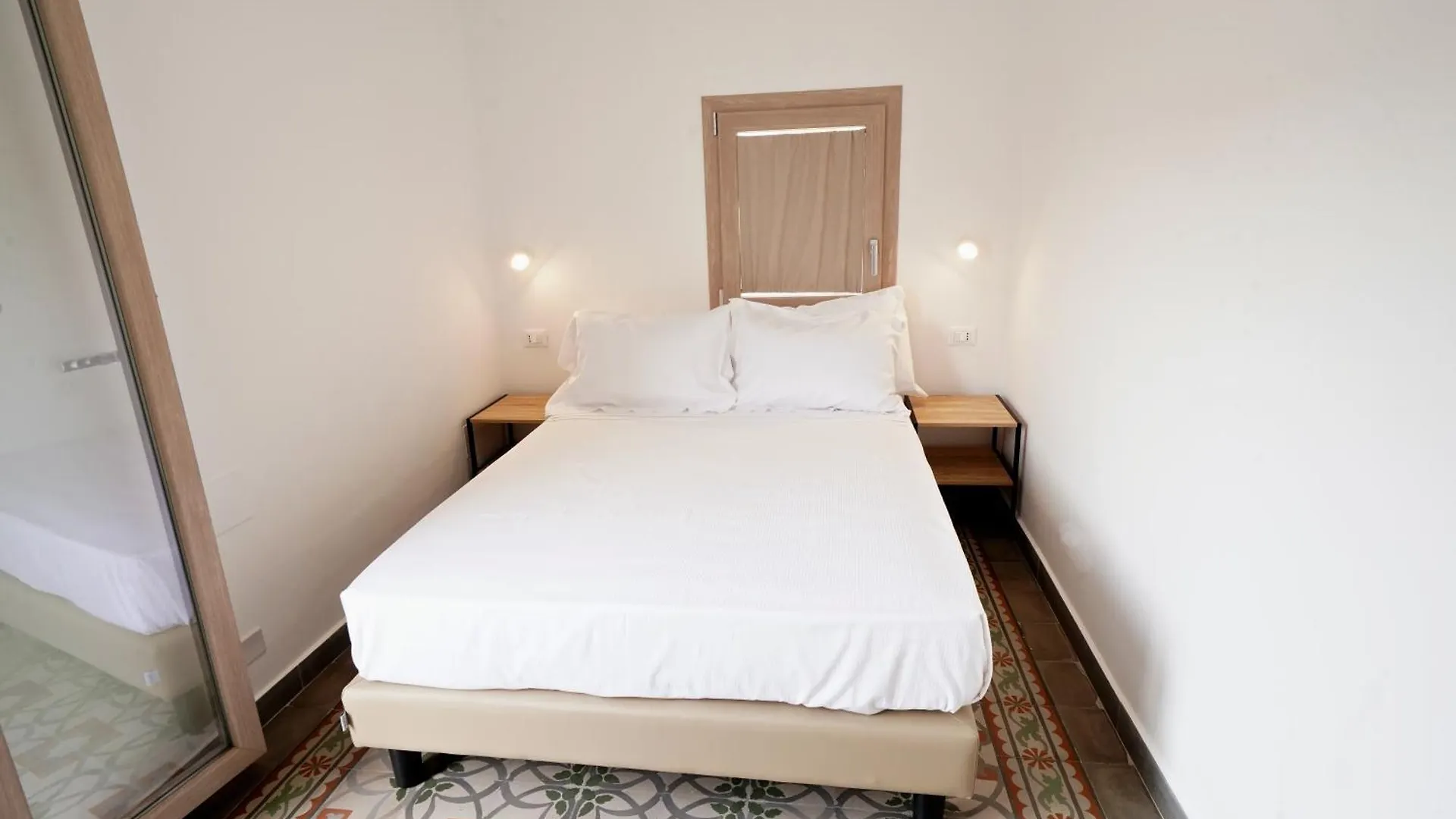 아파트 Ducas Rooms And Suite 라스카리